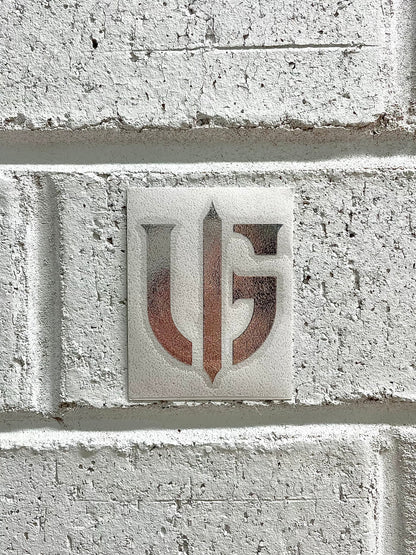 Chrome Ungvnd Logo Sticker